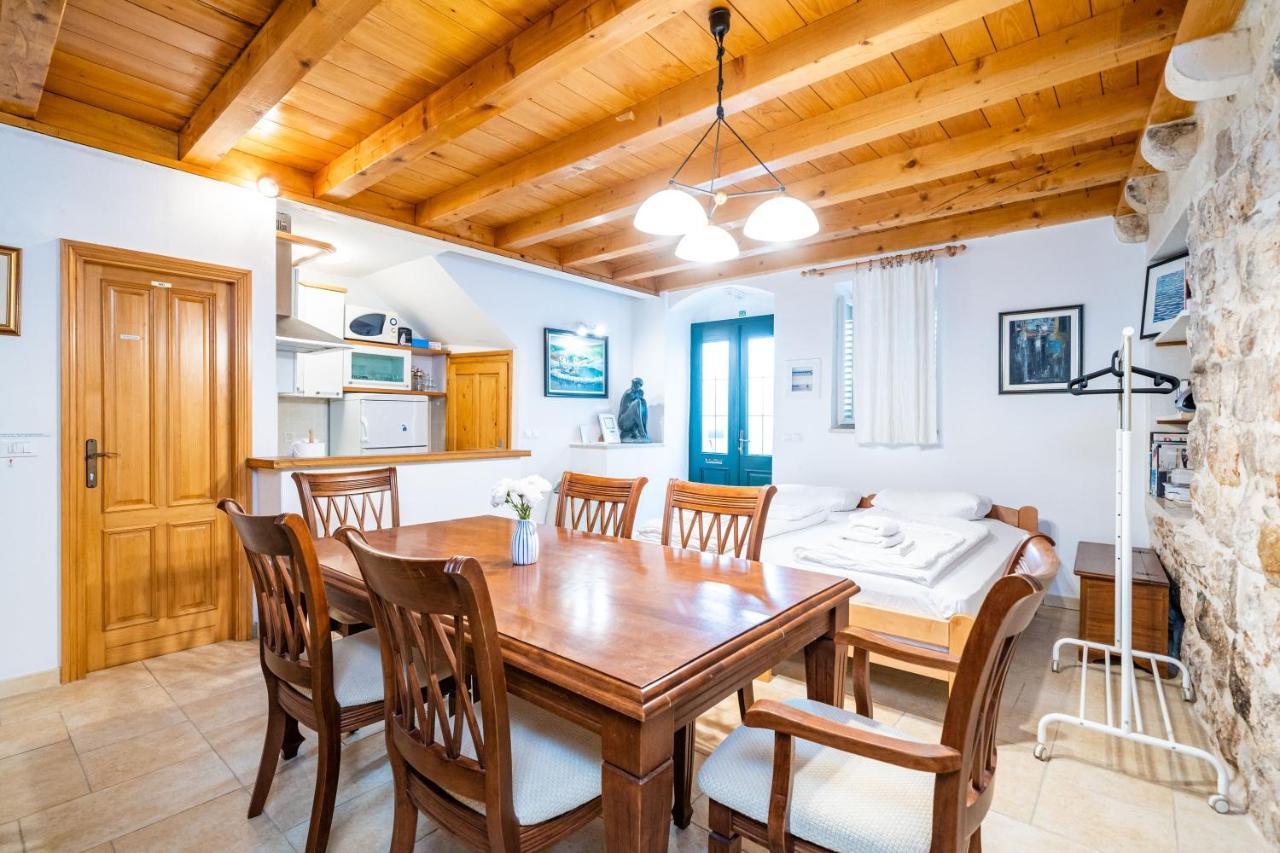 Pupa Dubrovnik